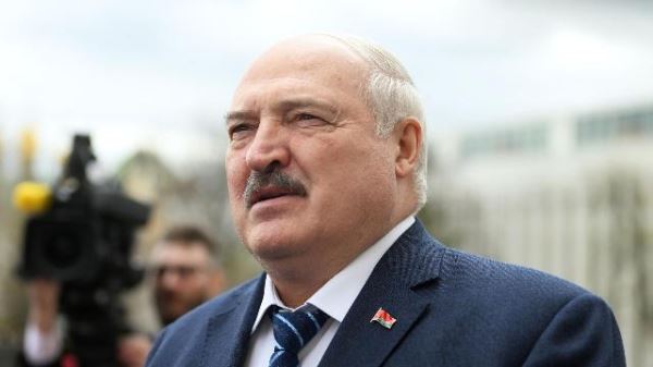 Лукашенко заявил о переброске ВСУ взрывчатки для терактов в России