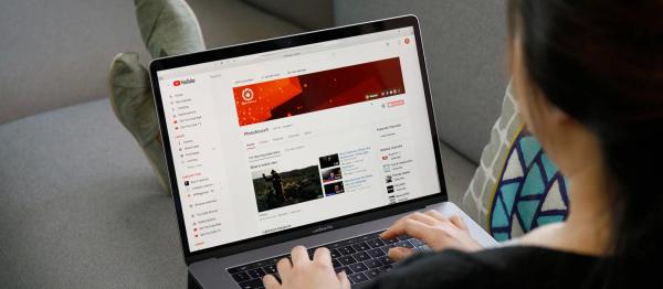 СМИ: YouTube с сегодняшнего дня начнет хуже работать в России. Обновлено: сервис могут заблокировать осенью