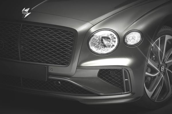 Обновлённый Bentley Flying Spur разделит гибридную установку с Continental GT