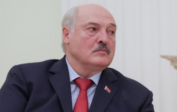 Лукашенко: Западу нужна эскалация конфликта на Украине для ввода войск НАТО